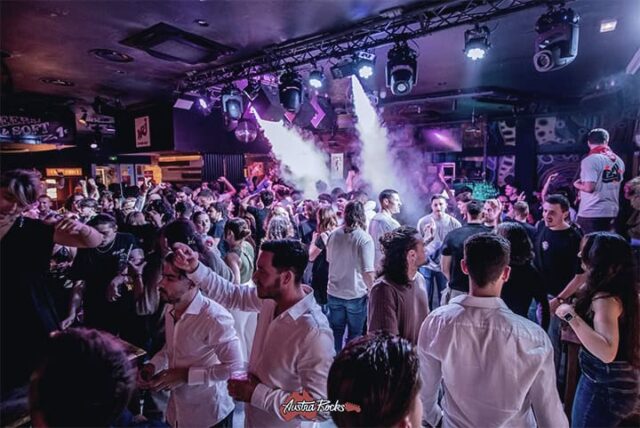 Austra Rocks, Australian bar | Night club et live music