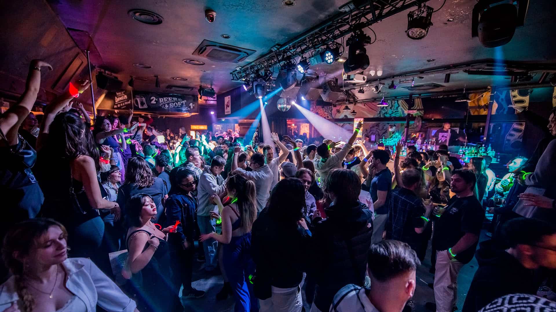 Austra Rocks soirée célibataire à Montpellier